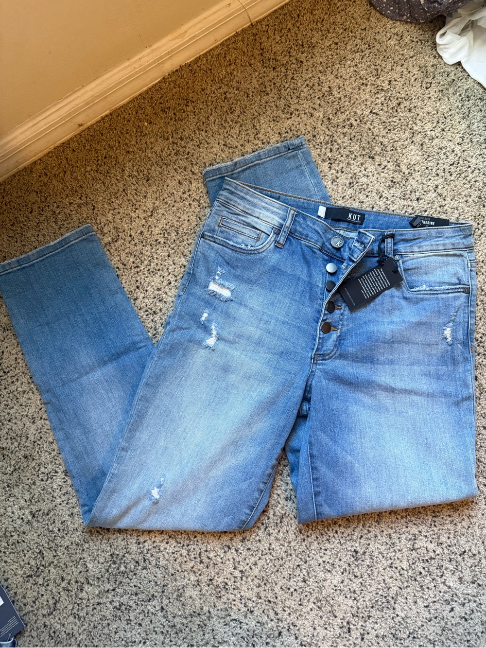 Kut from the Kloth from the Kloth Women's Light Blue Distressed Jeans